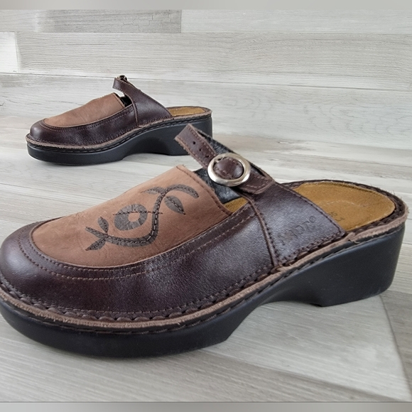 Naot Camille Brown Leather Slip-on Clog Women's Size 35 - Picture 9 of 16